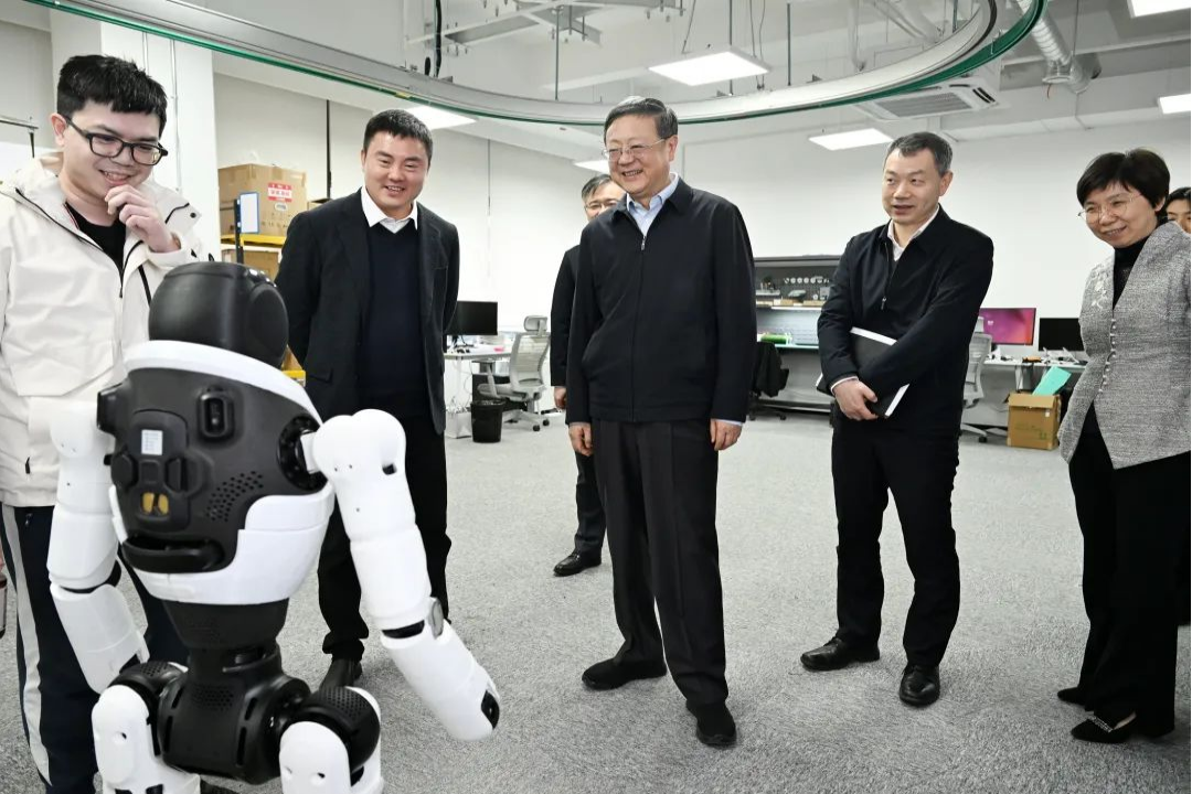 上海市委书记陈吉宁专题调研凯时机器人